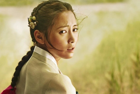 Кадр из дорамы Чосонский стрелок