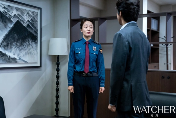 Кадр из дорамы Наблюдатель