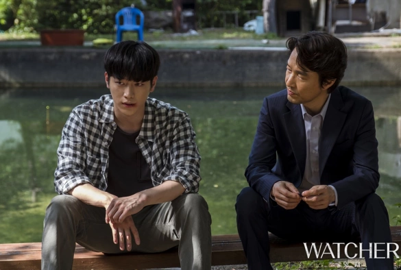 Кадр из дорамы Наблюдатель