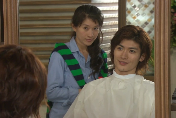 Кадр из дорамы Последняя Золушка