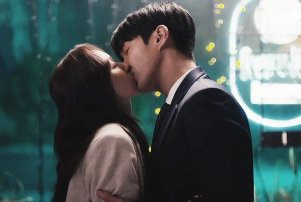 Кадр из дорамы Дорогие граждане