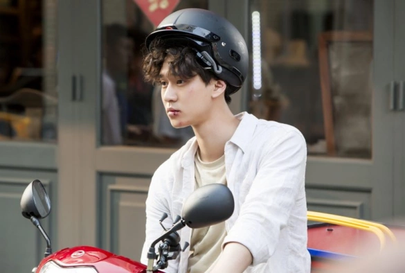 Кадр из дорамы Сильнейший доставщик