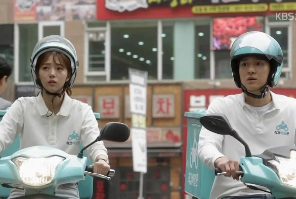 Кадр из дорамы Сильнейший доставщик