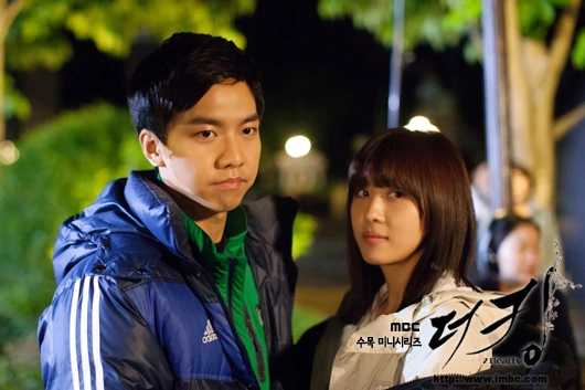 Кадр из дорамы Король двух сердец