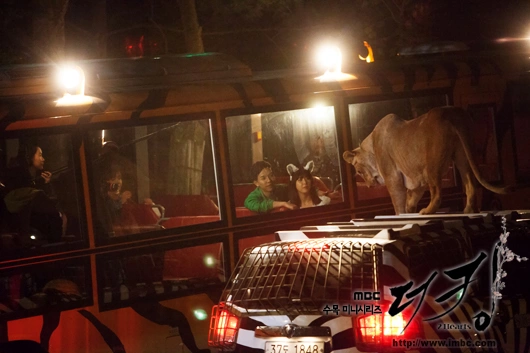 Кадр из дорамы Король двух сердец