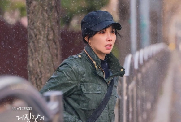 Кадр из дорамы Ложь лжи