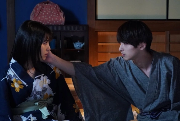 Кадр из дорамы С нами явно что-то не так