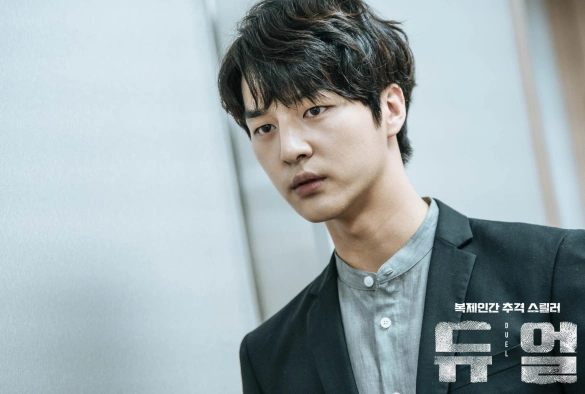 Кадр из дорамы Двойник