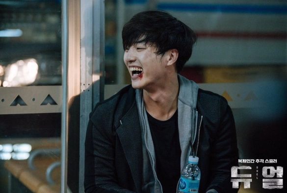 Кадр из дорамы Двойник