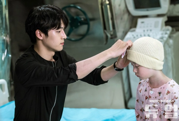 Кадр из дорамы Двойник