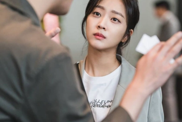 Кадр из дорамы Сказание о Кумихо 1 сезон