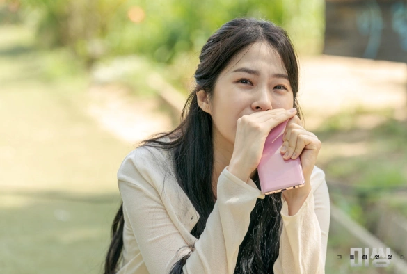 Кадр из дорамы Пропавшие 1 сезон: Другая сторона