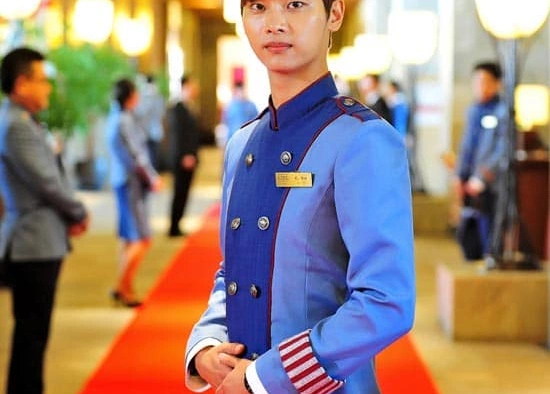 Кадр из дорамы Король отеля