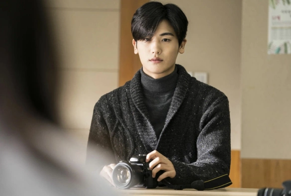 Кадр из дорамы Два лучика света