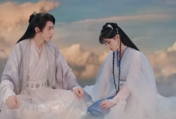 Кадр из дорамы Хуа Жун