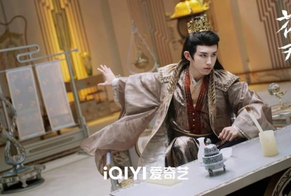 Кадр из дорамы Хуа Жун