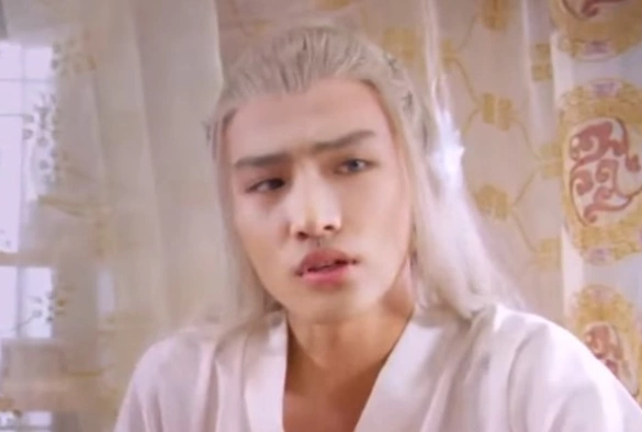 Кадр из дорамы Мой братец-тритон