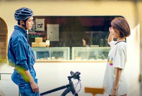 Кадр из дорамы Незнакомки