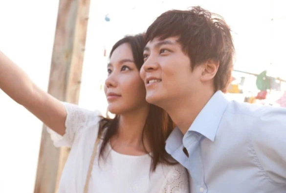 Кадр из дорамы Поймай меня