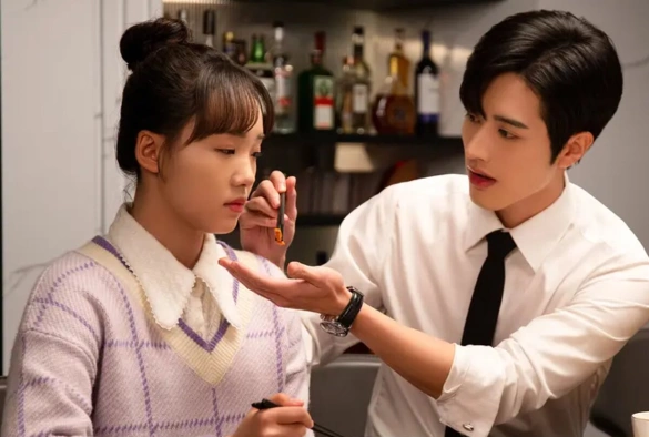 Кадр из дорамы Кошка и рыбка