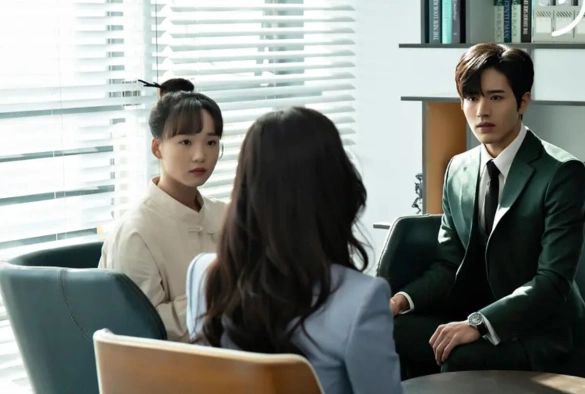 Кадр из дорамы Кошка и рыбка