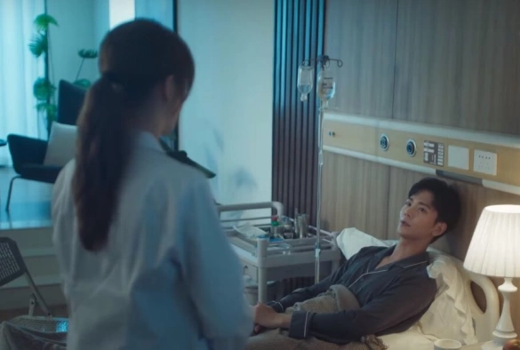 Кадр из дорамы Меж двух миров