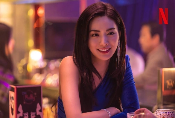 Кадр из дорамы Девушка в маске