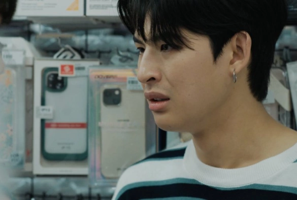 Кадр из дорамы Просто друзья