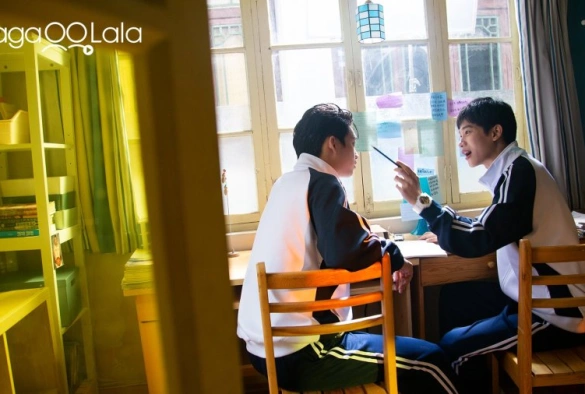 Кадр из дорамы Останься со мной