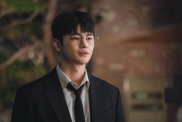 Кадр из дорамы И Джэ скоро умрёт