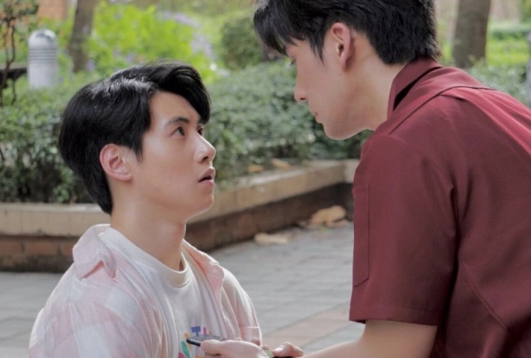 Кадр из дорамы Любовь динозавра