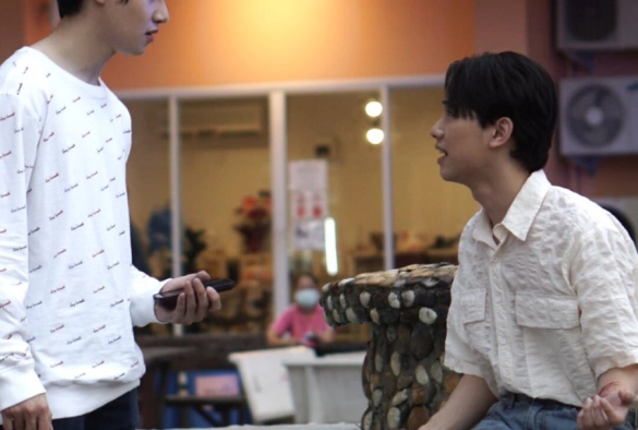 Кадр из дорамы Любовь динозавра