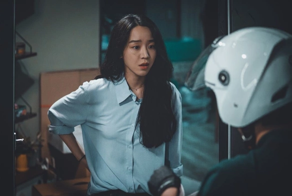 Кадр из дорамы Объект преследования