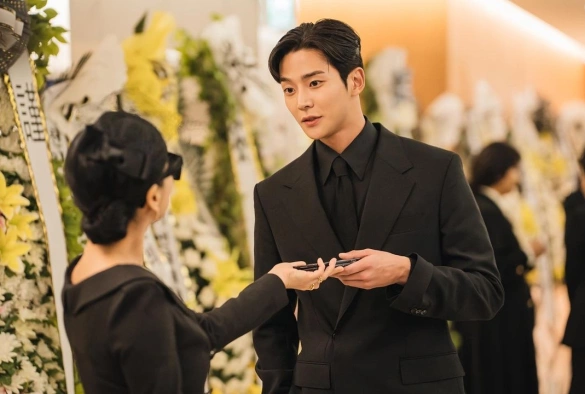 Кадр из дорамы Суждено быть с тобой