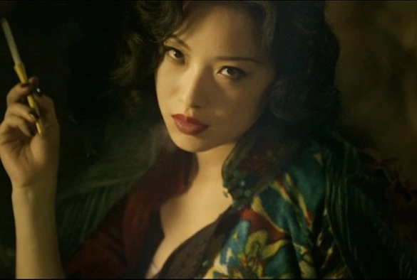 Кадр из дорамы Цветы войны