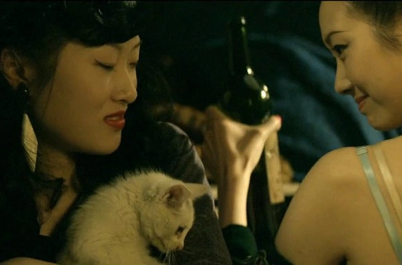 Кадр из дорамы Цветы войны