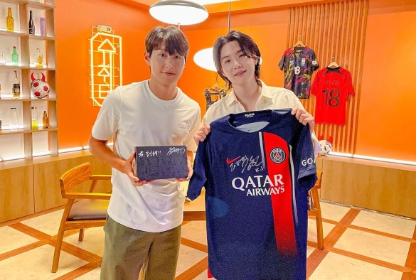 Кадр из дорамы Шучита