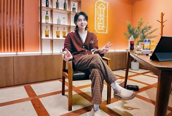 Кадр из дорамы Шучита