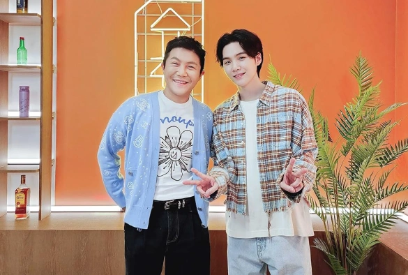 Кадр из дорамы Шучита