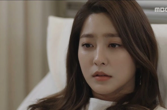 Кадр из дорамы Запах денег