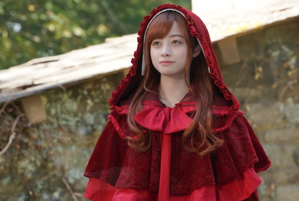 Кадр из дорамы Красная Шапочка находит труп