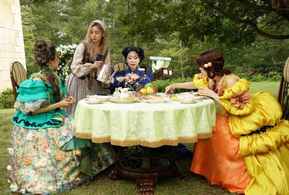 Кадр из дорамы Красная Шапочка находит труп