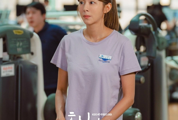 Кадр из дорамы Независимая жизнь Хё Сим