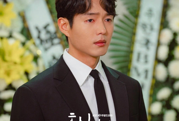 Кадр из дорамы Независимая жизнь Хё Сим