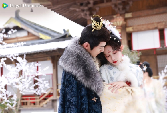 Кадр из дорамы Королевские слухи / Время притворяться