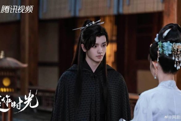 Кадр из дорамы Королевские слухи / Время притворяться