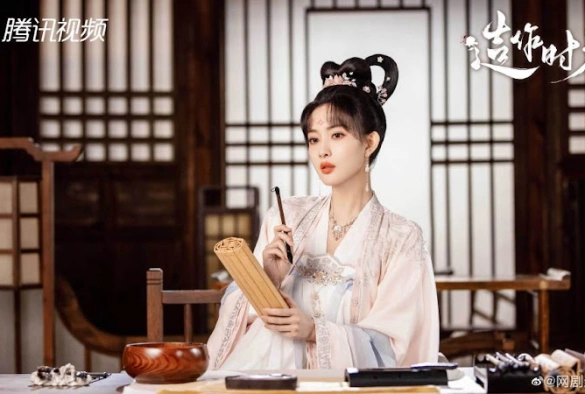 Кадр из дорамы Королевские слухи / Время притворяться