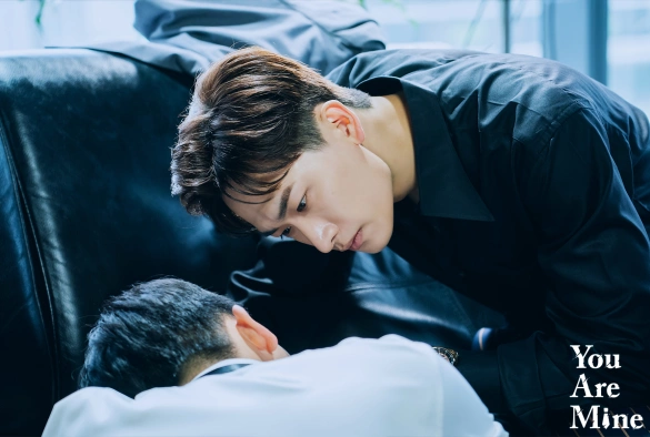 Кадр из дорамы Ты только мой