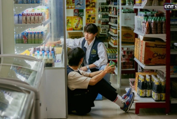 Кадр из дорамы Любовь в переводе