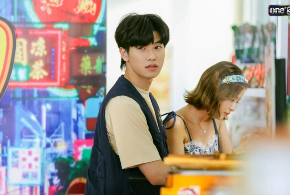 Кадр из дорамы Любовь в переводе